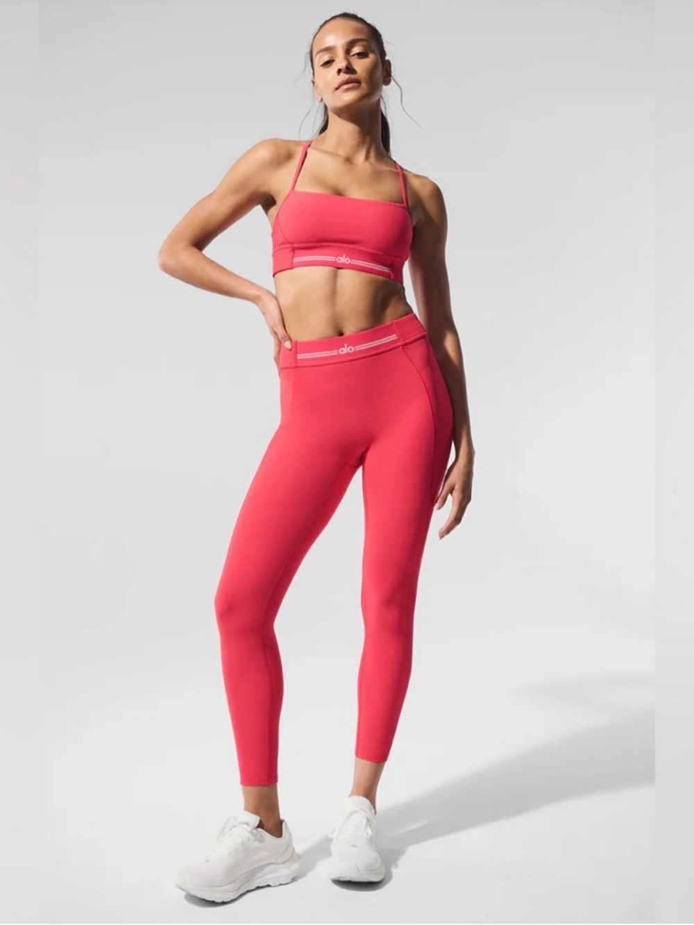 ALO YOGA RELAY SET CANDY RED